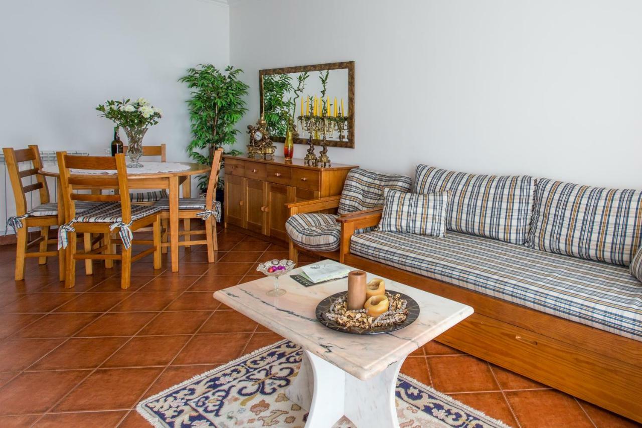 Elegant Sea View Apartment Nazaré Eksteriør bilde