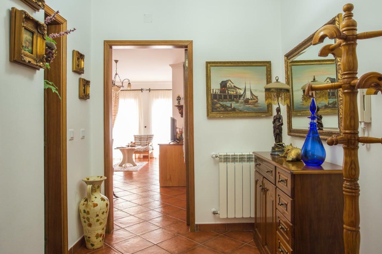 Elegant Sea View Apartment Nazaré Eksteriør bilde